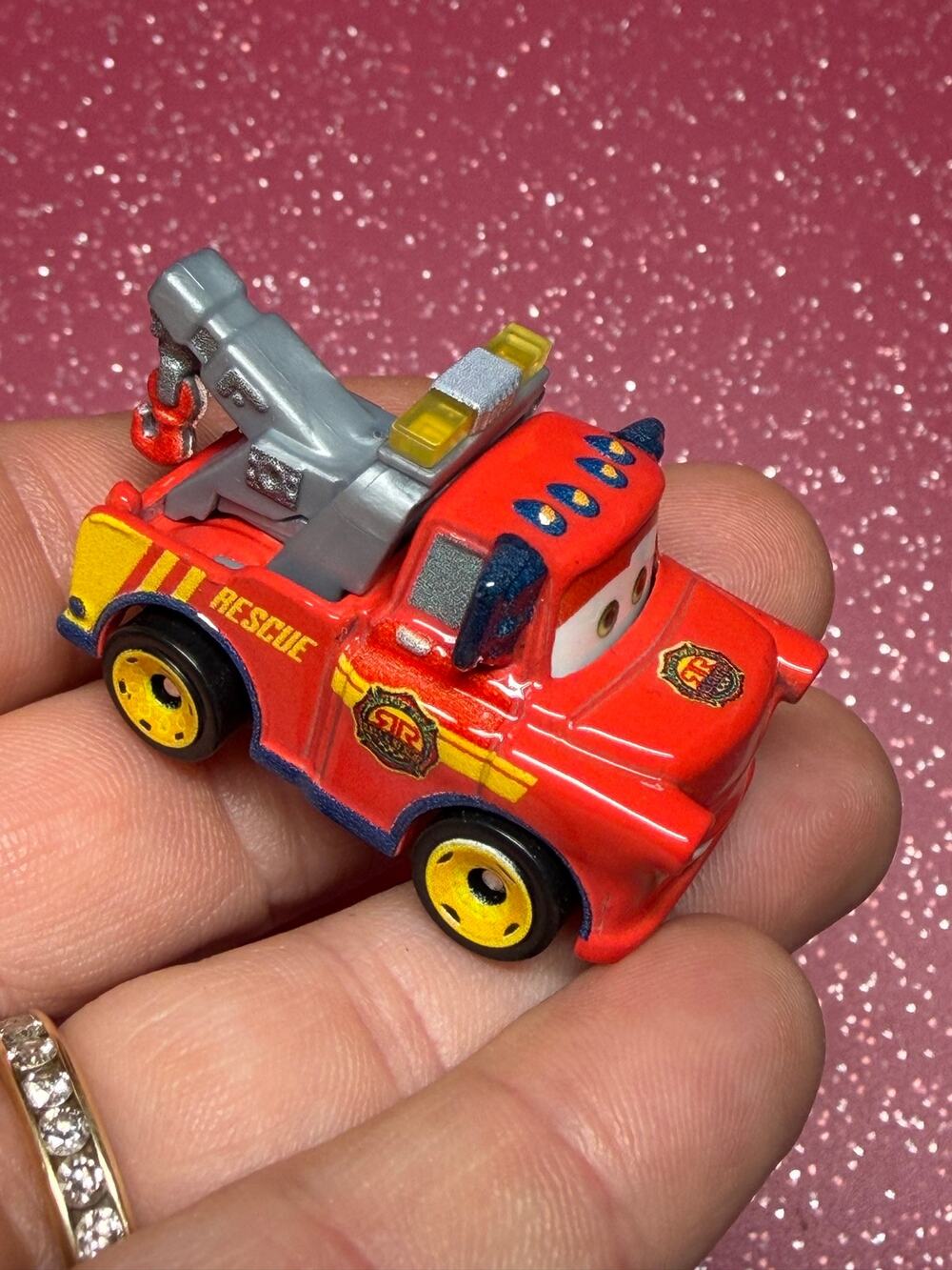 Disney Pixar Cars Mini Racers Race & Rescue Mater